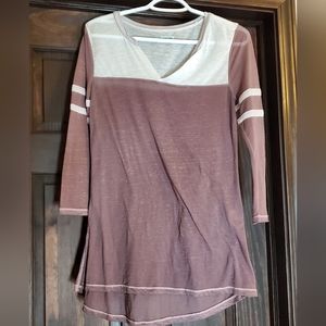 Maurices S 3/4 Sleeve Purple and White Top